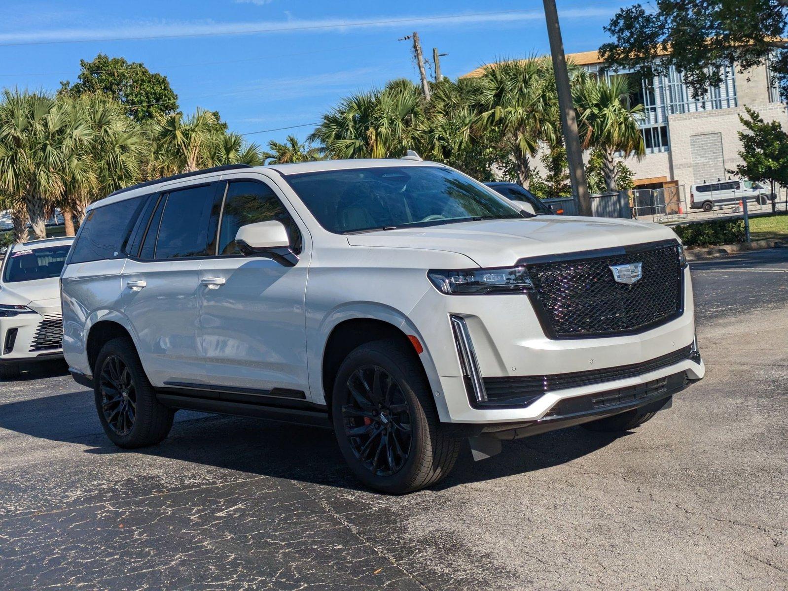 2024 Cadillac Escalade Vehicle Photo in WEST PALM BEACH, FL 33407-3296