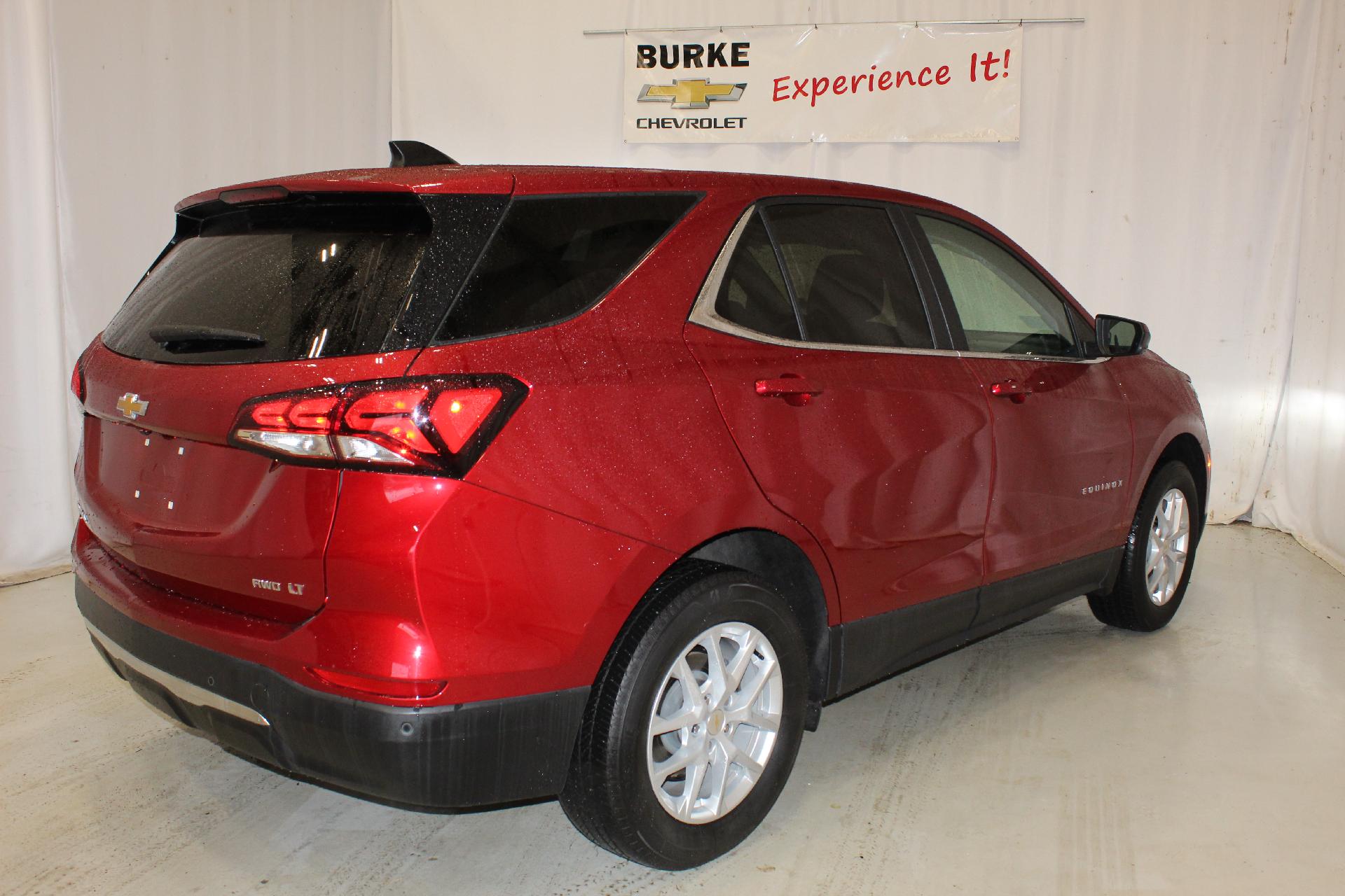 2022 Chevrolet Equinox Vehicle Photo in NORTHAMPTON, MA 01060-1120