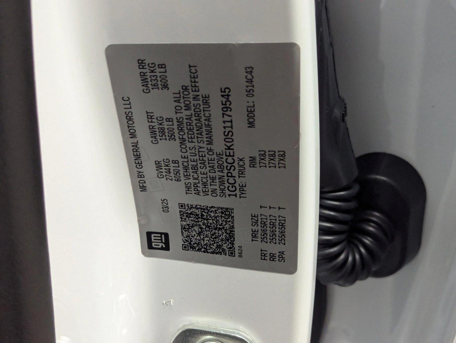 2025 Chevrolet Colorado Vehicle Photo in PEMBROKE PINES, FL 33024-6534