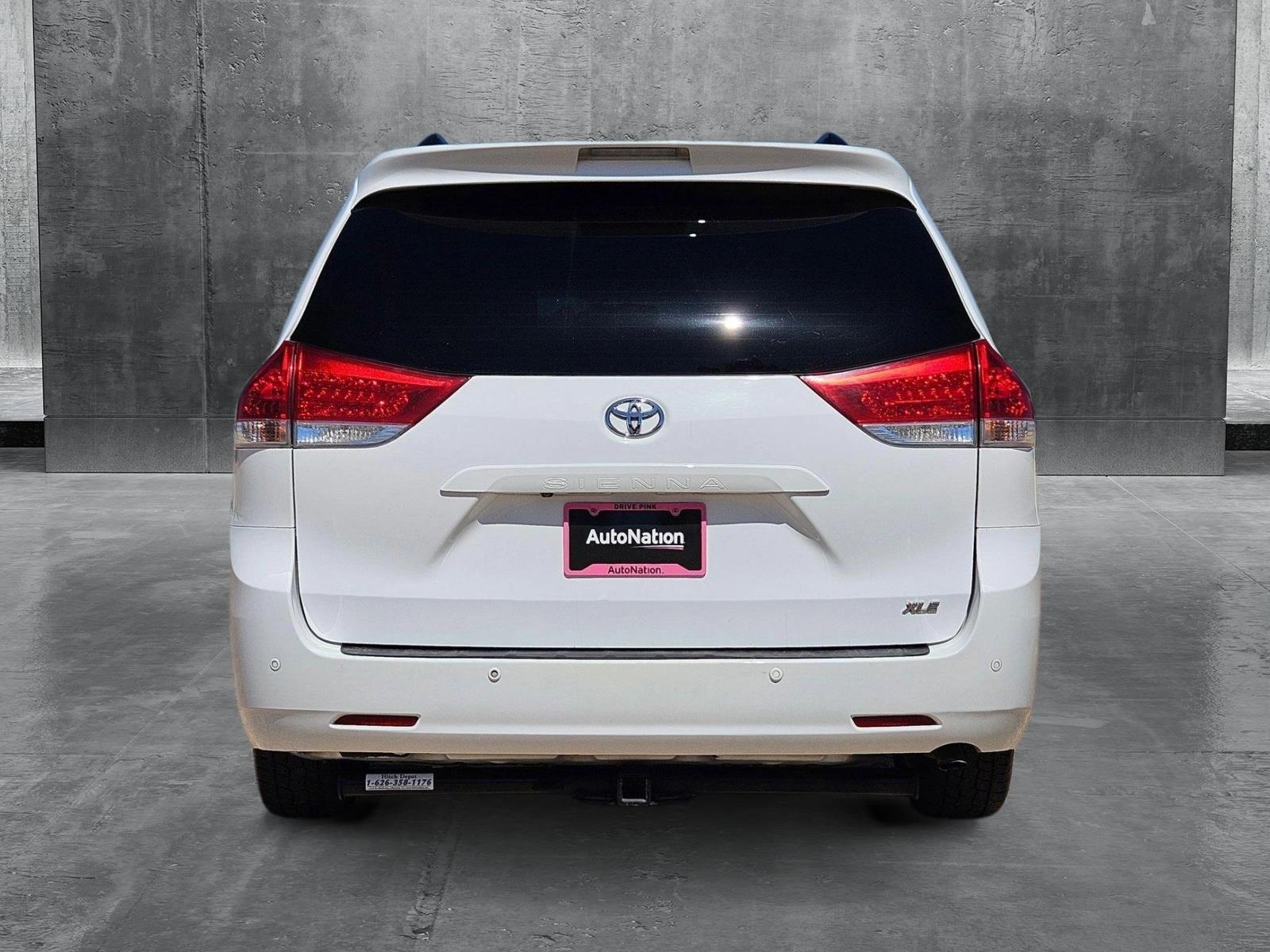 2014 Toyota Sienna Vehicle Photo in WACO, TX 76710-2592