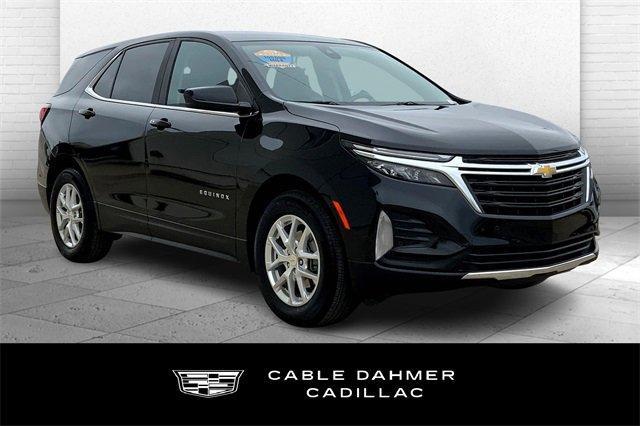 2022 Chevrolet Equinox Vehicle Photo in TOPEKA, KS 66609-0000