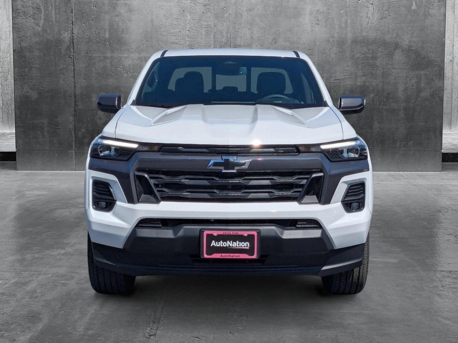 2025 Chevrolet Colorado Vehicle Photo in VALENCIA, CA 91355-1705