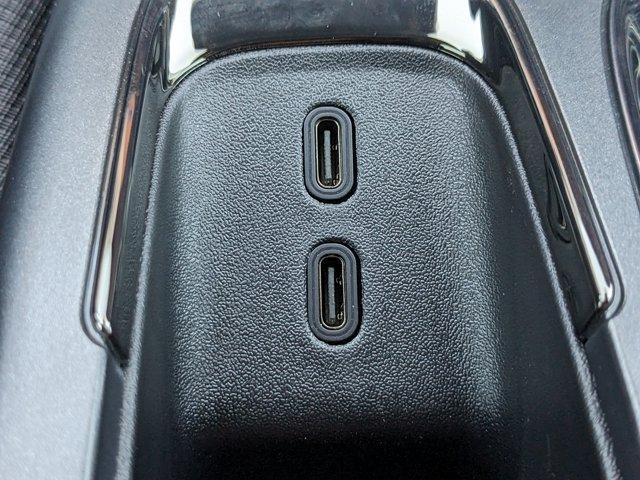 2025 Chevrolet Equinox EV Vehicle Photo in BRUNSWICK, GA 31525-1881
