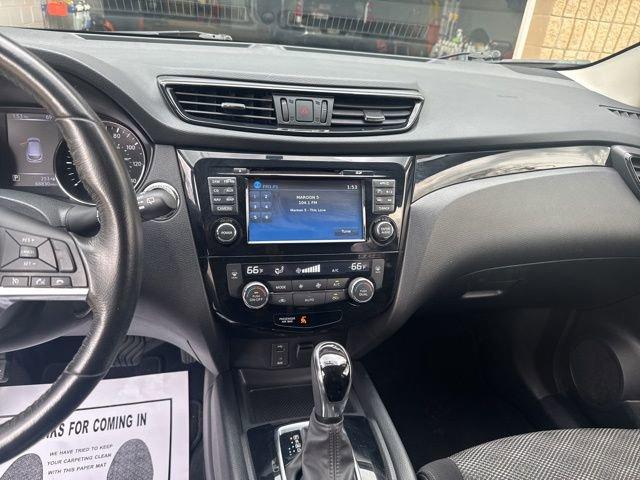 2018 Nissan Rogue Sport Vehicle Photo in MEDINA, OH 44256-9631