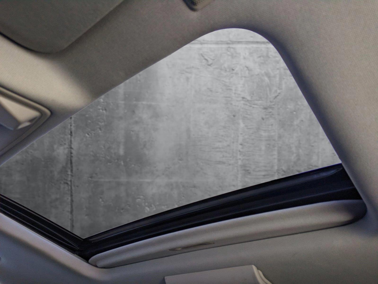 2015 Cadillac Escalade ESV Vehicle Photo in GREENACRES, FL 33463-3207