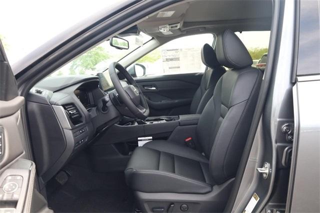 2025 Nissan Rogue Vehicle Photo in Hazelwood, MO 63042