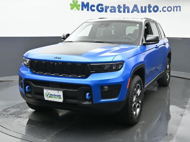 2023 Jeep Grand Cherokee 4xe Vehicle Photo in Cedar Rapids, IA 52402