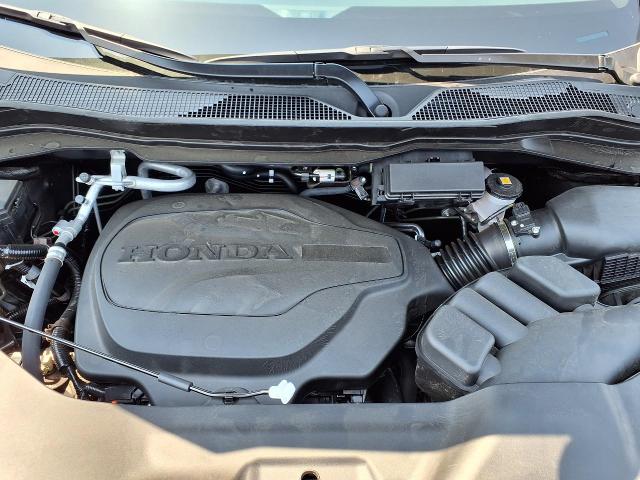 2025 Honda Ridgeline Vehicle Photo in Oshkosh, WI 54904