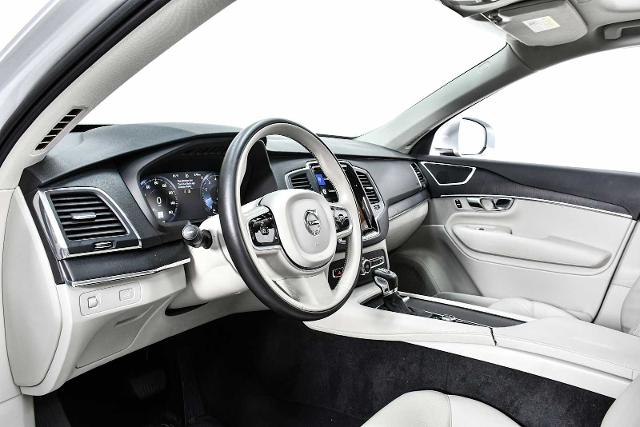 2020 Volvo XC90 Vehicle Photo in DALLAS, TX 75235