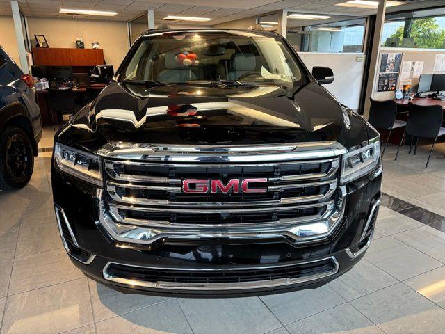 2023 GMC Acadia Vehicle Photo in Pleasant Hills, PA 15236
