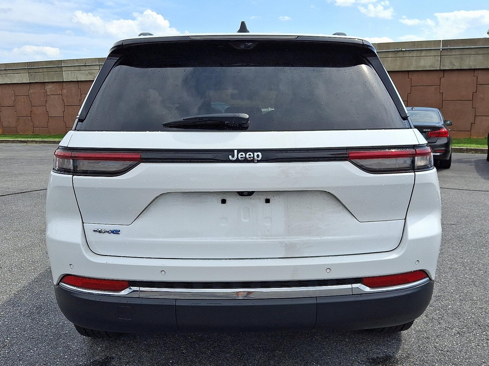 2022 Jeep Grand Cherokee 4xe Vehicle Photo in Lancaster, PA 17601