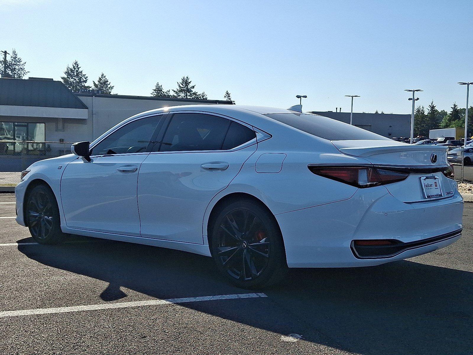 2023 Lexus ES 300h Vehicle Photo in Harrisburg, PA 17111
