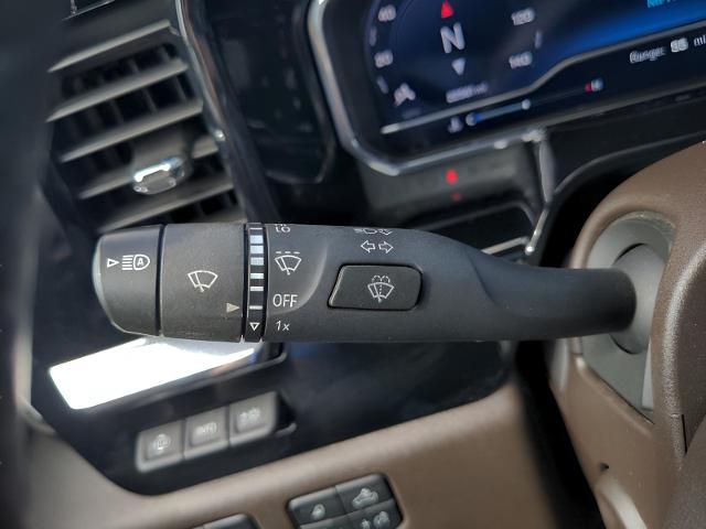 2024 Chevrolet Silverado 1500 Vehicle Photo in Green Bay, WI 54304