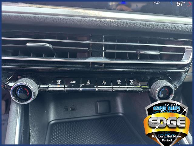 2024 Chevrolet Traverse Vehicle Photo in Roslyn, NY 11576