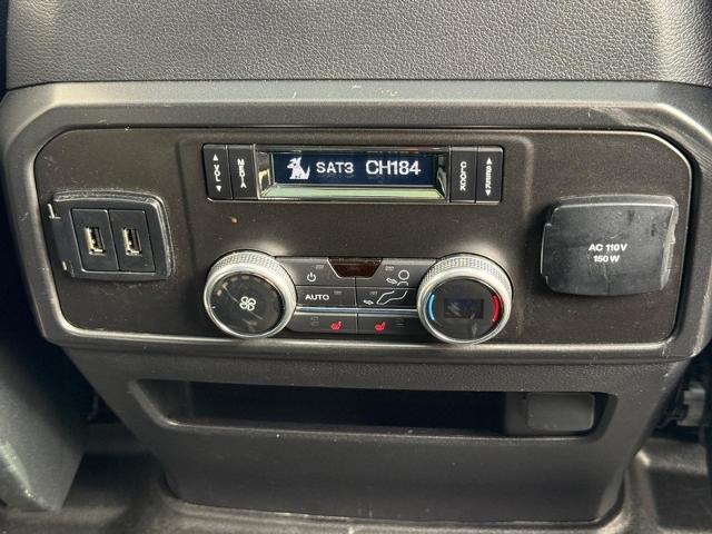 2019 Ford Expedition Vehicle Photo in COLUMBIA, MO 65203-3903