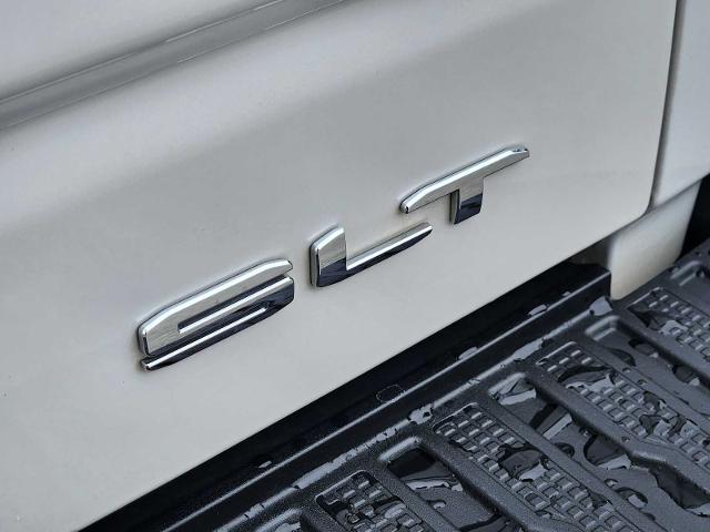 2024 GMC Sierra 1500 Vehicle Photo in DENTON, TX 76210-9321