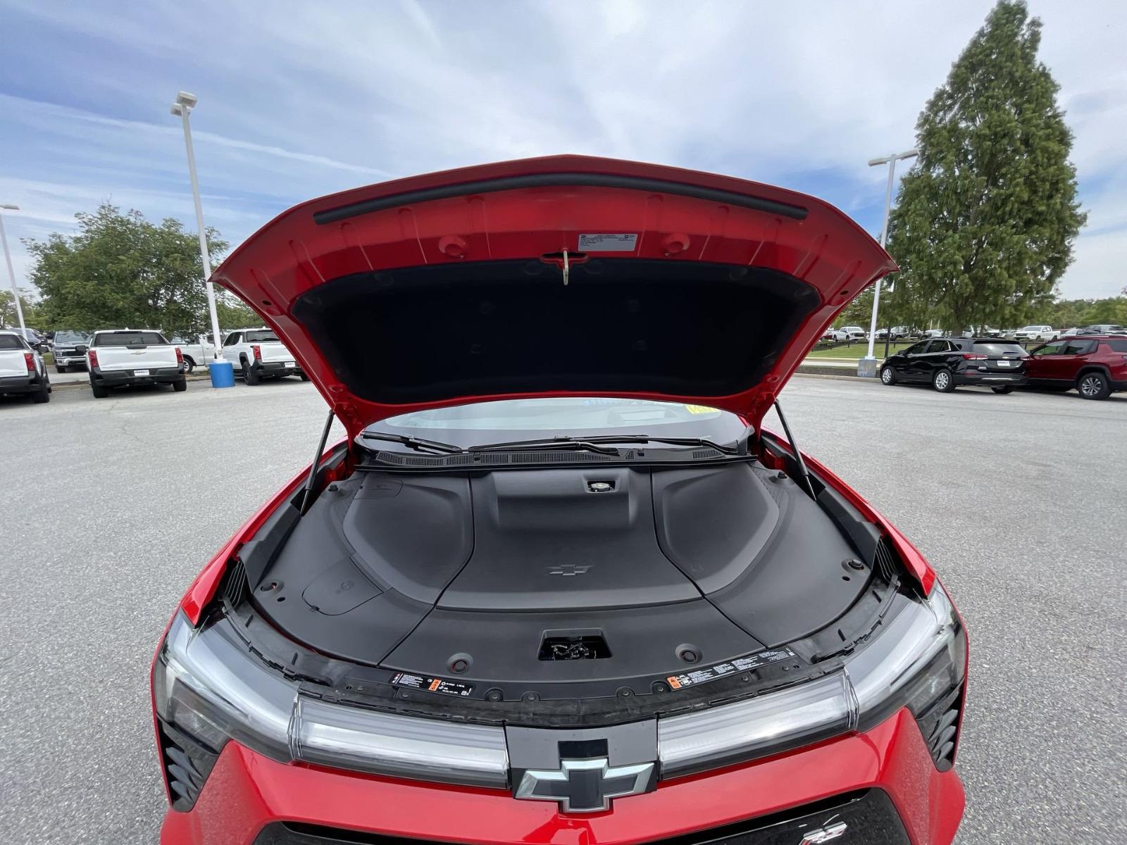 2024 Chevrolet Blazer EV Vehicle Photo in BENTONVILLE, AR 72712-4322