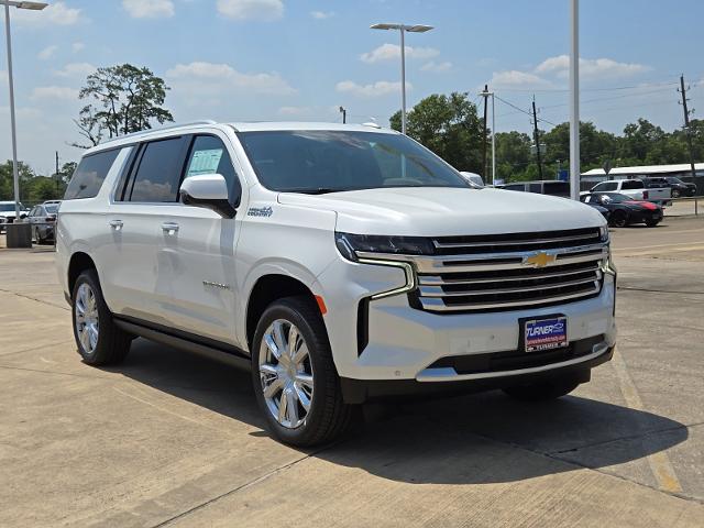 2024 Chevrolet Suburban Vehicle Photo in CROSBY, TX 77532-9157