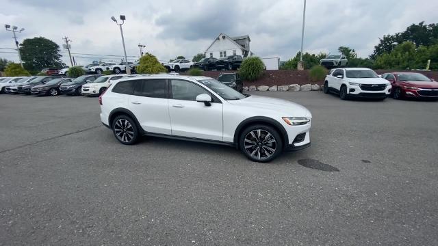 Used 2021 Volvo V60 Cross Country Base with VIN YV4102WK5M1074312 for sale in Wallingford, CT