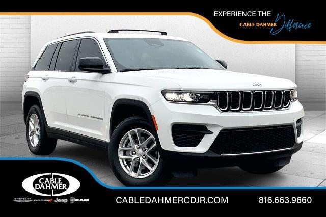 2024 Jeep Grand Cherokee Vehicle Photo in Kansas City, MO 64114