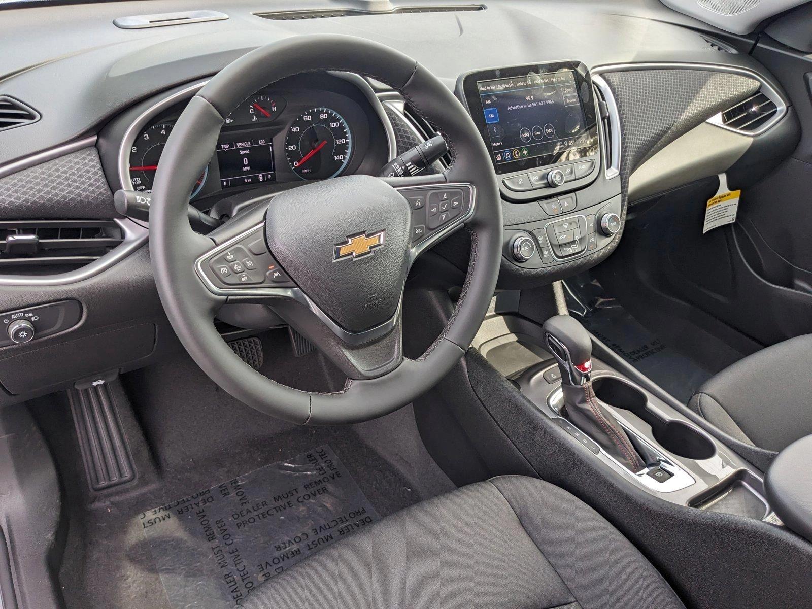 2025 Chevrolet Malibu Vehicle Photo in GREENACRES, FL 33463-3207