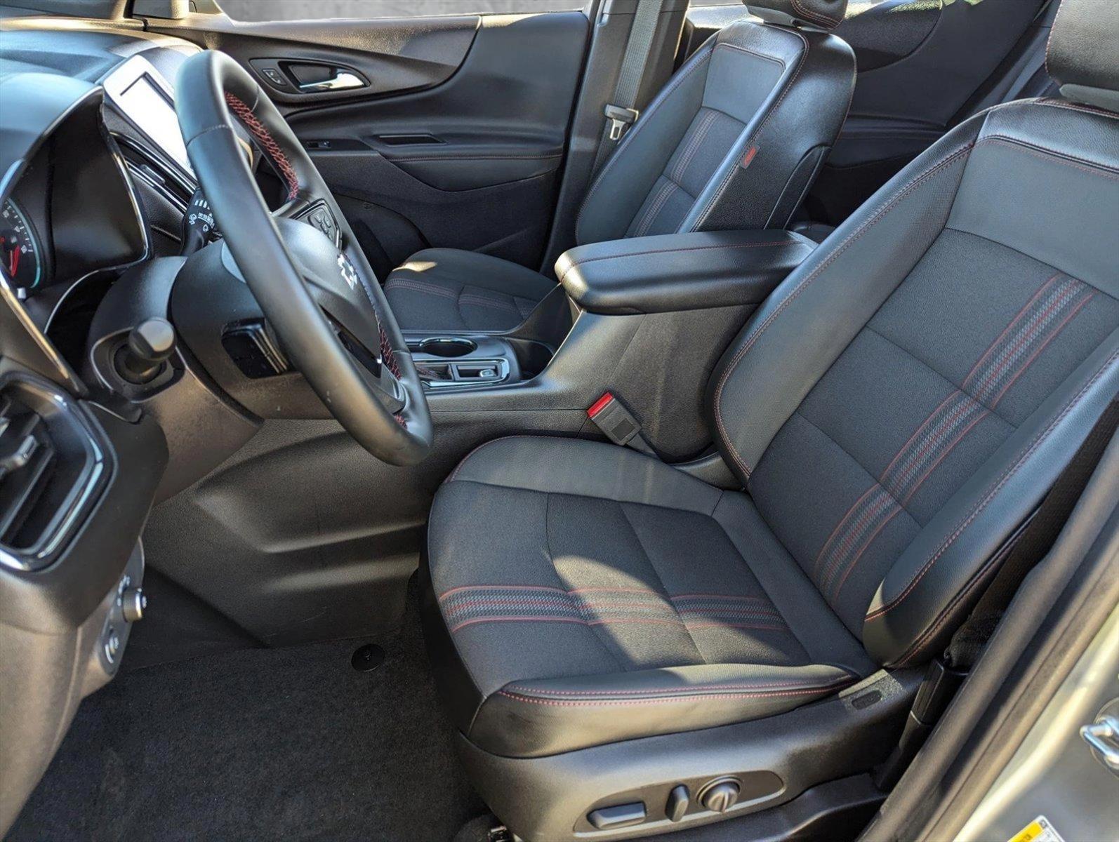 2024 Chevrolet Equinox Vehicle Photo in PEORIA, AZ 85382-3715