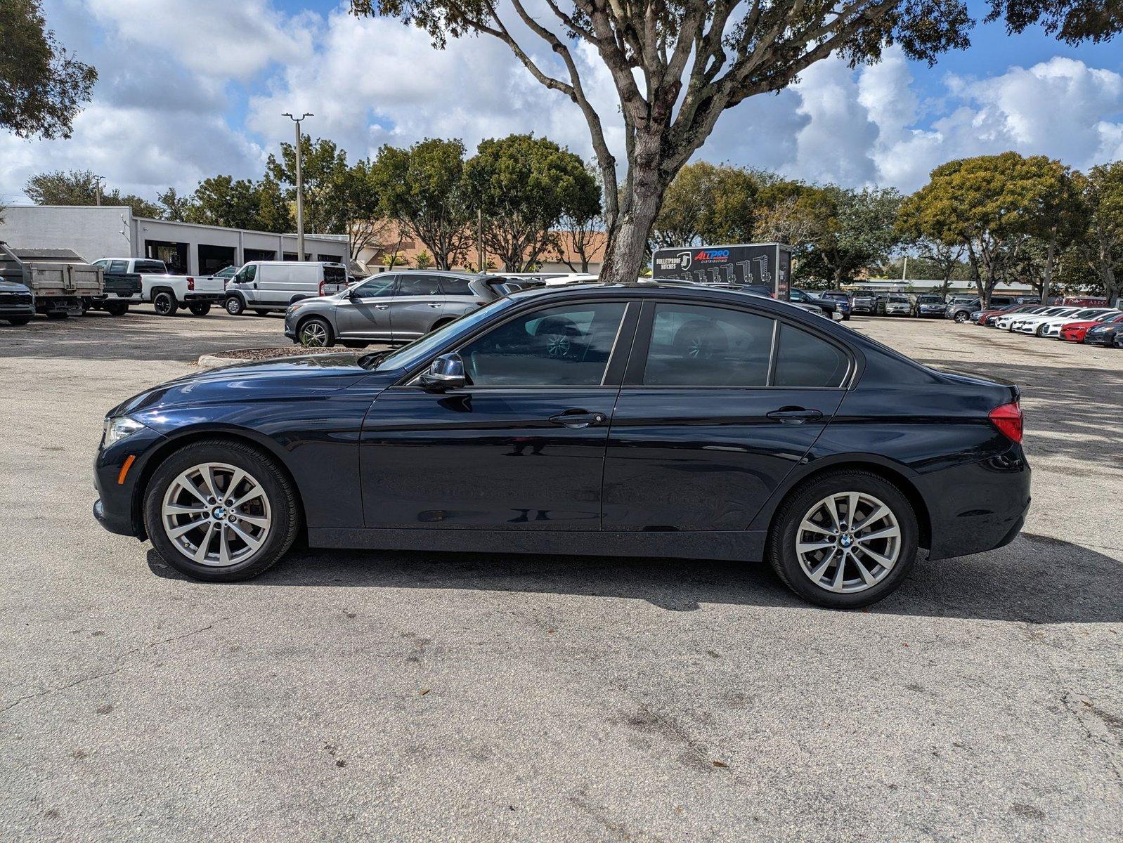 2017 BMW 3 Series Vehicle Photo in GREENACRES, FL 33463-3207