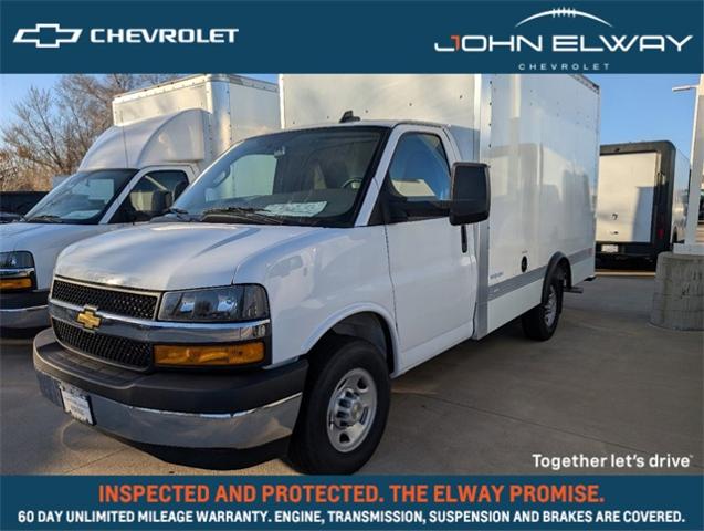 2024 Chevrolet Express Commercial Cutaway Vehicle Photo in ENGLEWOOD, CO 80113-6708