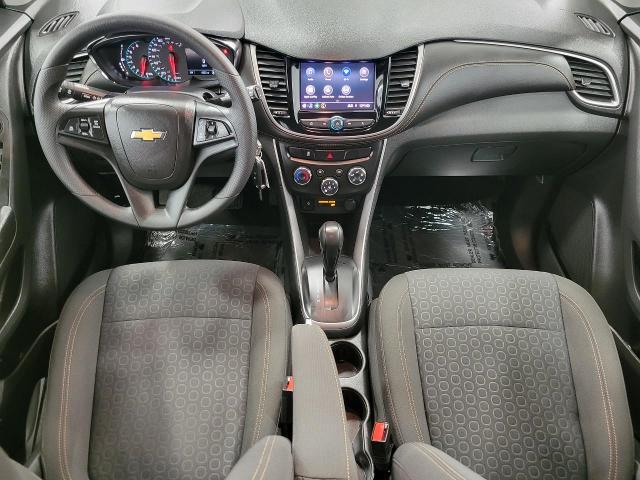 2022 Chevrolet Trax Vehicle Photo in NEENAH, WI 54956-2243