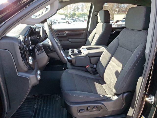 2024 GMC Sierra 1500 Vehicle Photo in WATERTOWN, CT 06795-3318