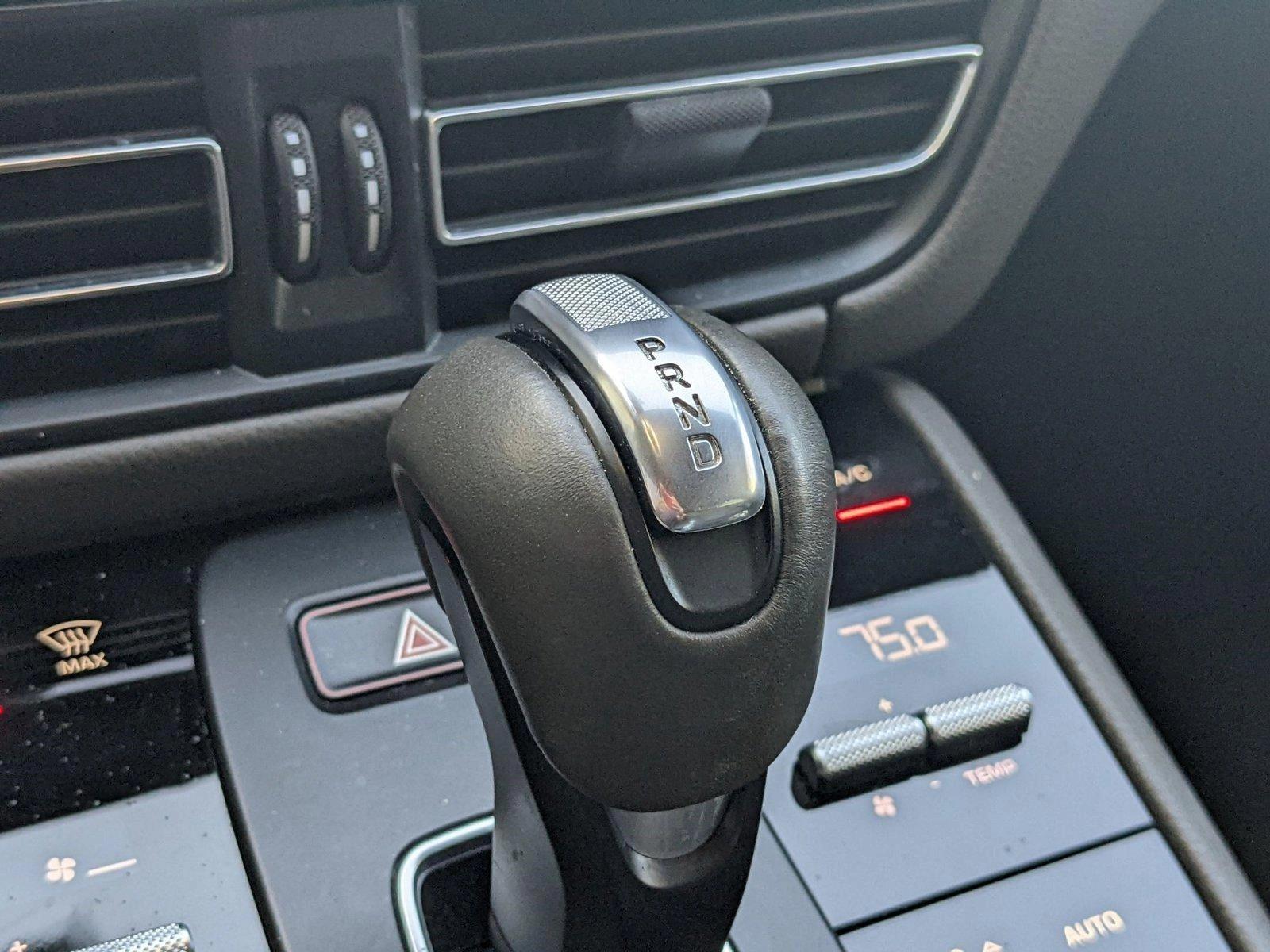 2022 Porsche Macan Vehicle Photo in Pompano Beach, FL 33064