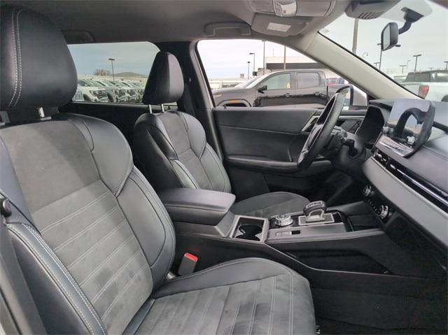 2024 Mitsubishi Outlander Vehicle Photo in AURORA, CO 80012-4011