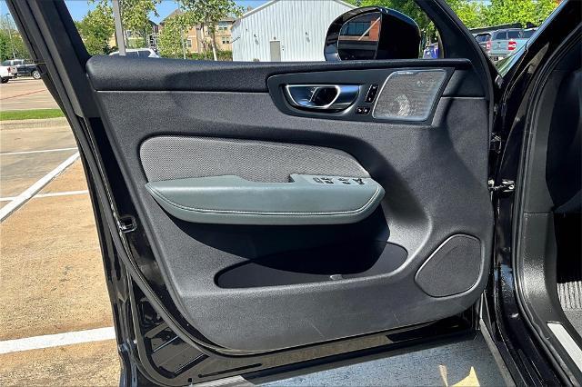 2022 Volvo XC60 Recharge Plug-In Hybrid Vehicle Photo in Houston, TX 77007