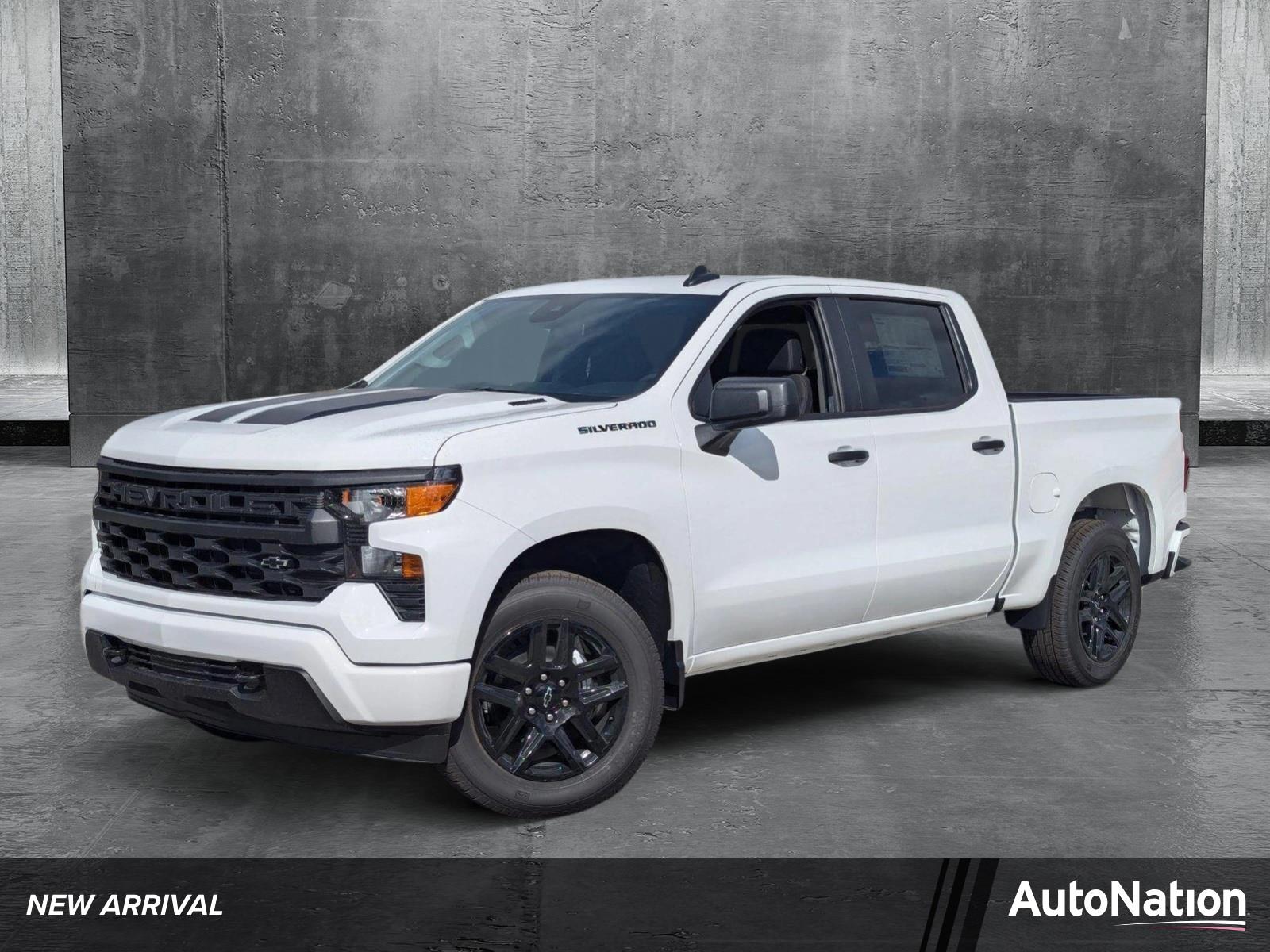 2025 Chevrolet Silverado 1500 Vehicle Photo in PEMBROKE PINES, FL 33024-6534