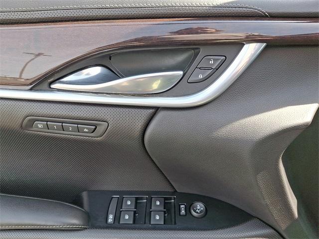 2016 Cadillac XTS Vehicle Photo in SEAFORD, DE 19973-8463