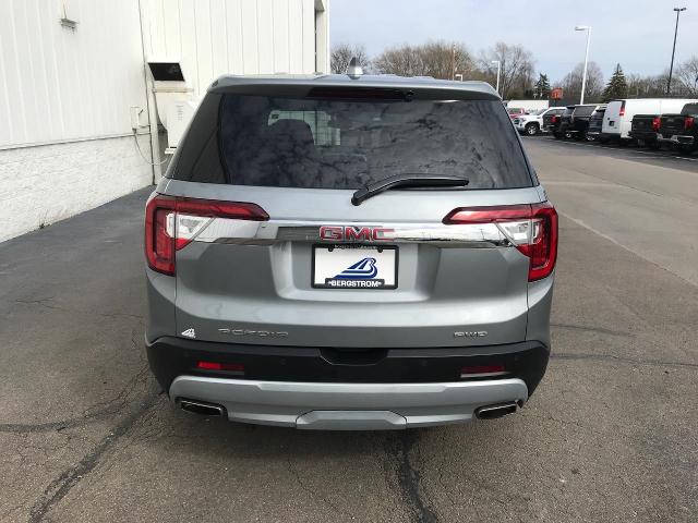 2023 GMC Acadia Vehicle Photo in GREEN BAY, WI 54303-3330