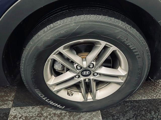 2017 Hyundai Santa Fe Sport Vehicle Photo in MEDINA, OH 44256-9631