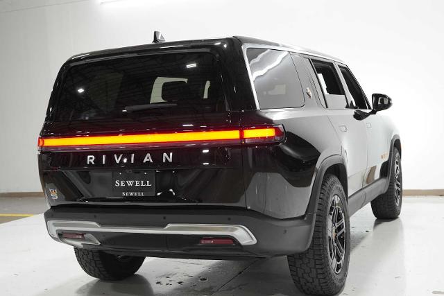 2023 Rivian R1S Vehicle Photo in GRAPEVINE, TX 76051