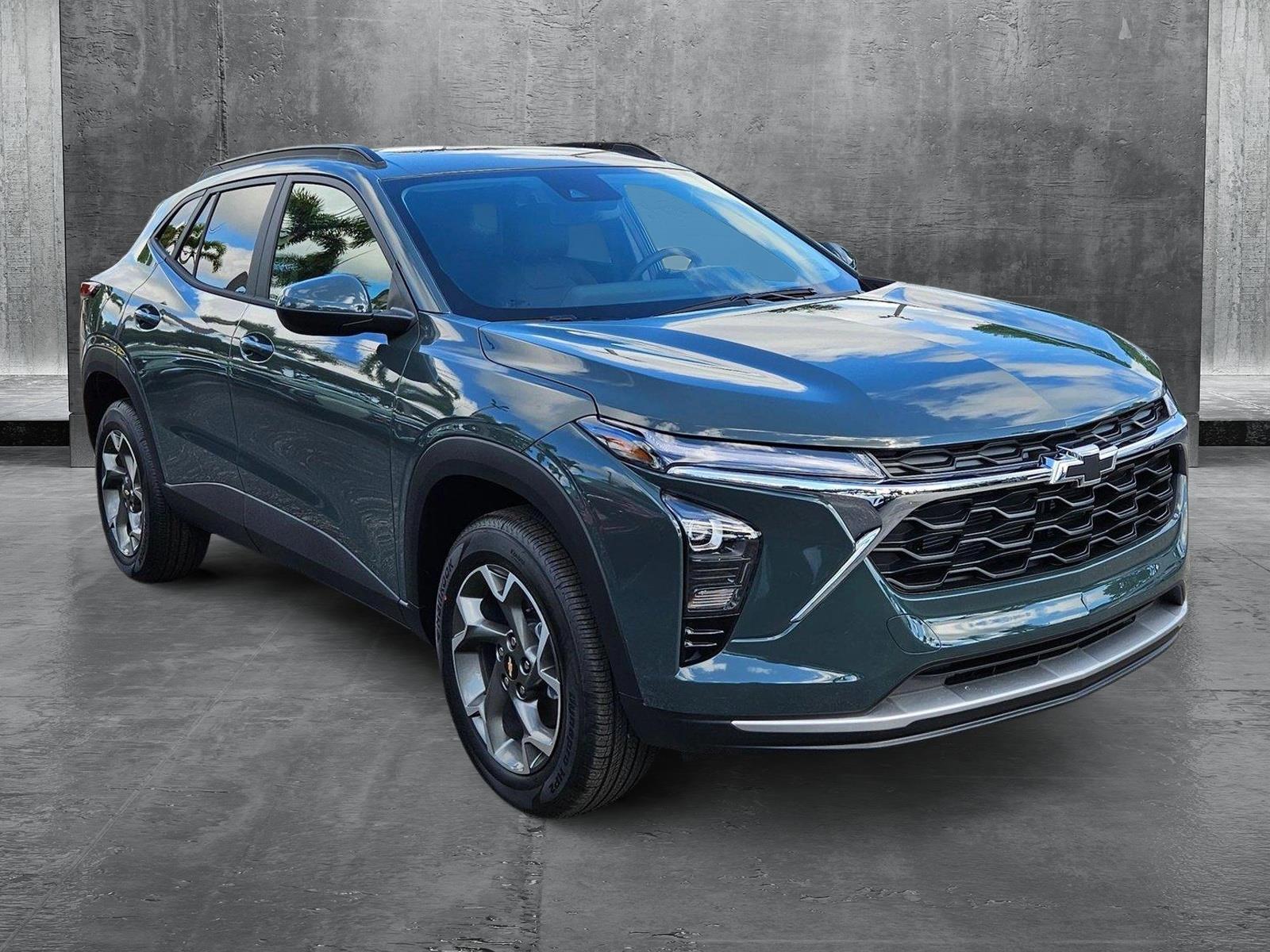 2025 Chevrolet Trax Vehicle Photo in GREENACRES, FL 33463-3207