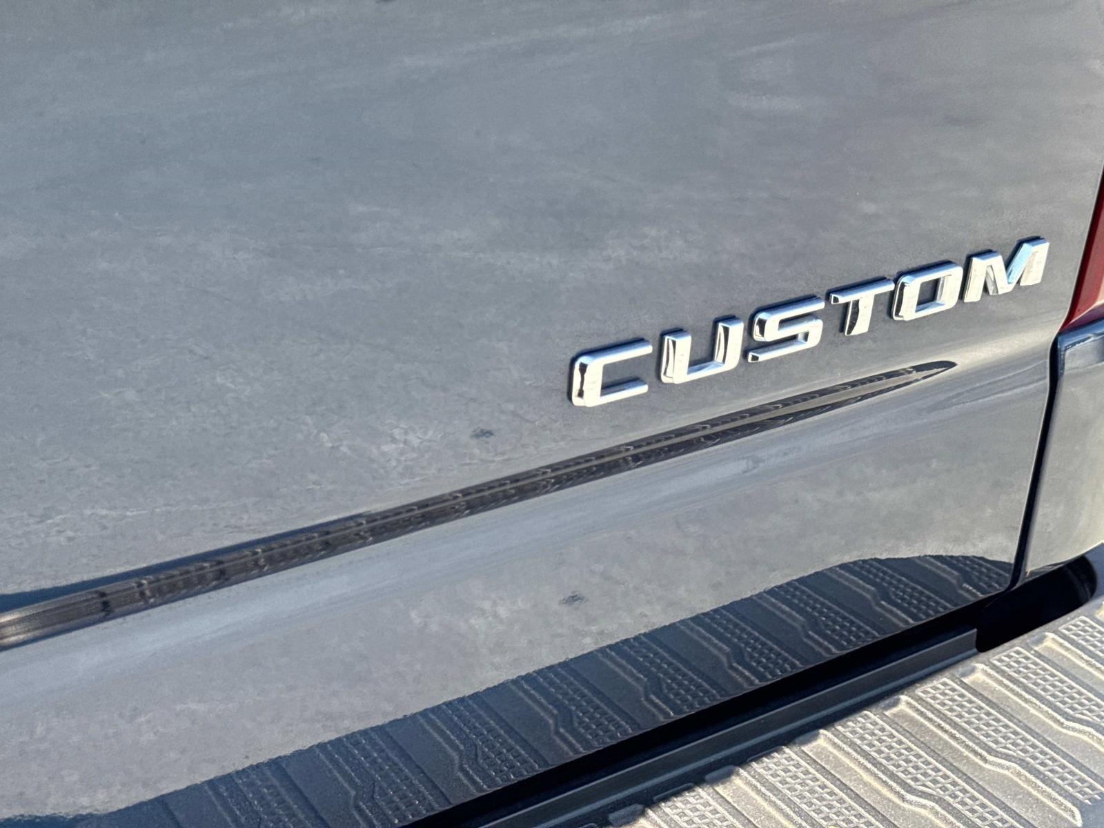 2023 Chevrolet Silverado 1500 Vehicle Photo in LOS ANGELES, CA 90007-3794