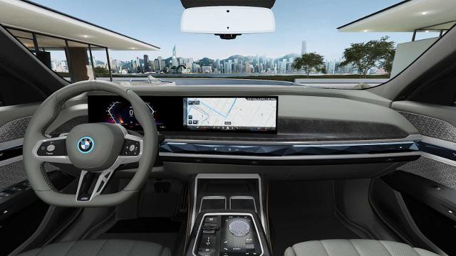2025 BMW i7 Vehicle Photo in GRAPEVINE, TX 76051