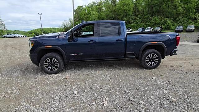 2021 GMC Sierra 2500 HD Vehicle Photo in Pleasant Hills, PA 15236