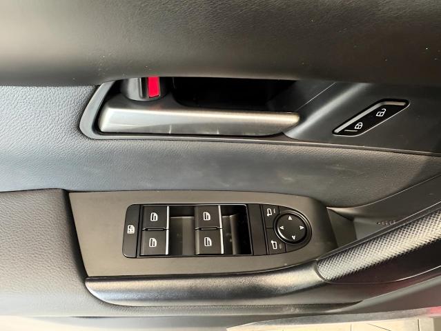 2025 Mazda CX-50 Hybrid Vehicle Photo in Green Bay, WI 54304