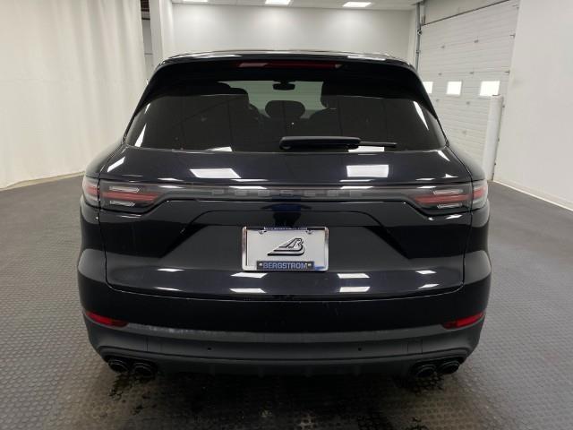 2021 Porsche Cayenne Vehicle Photo in Appleton, WI 54913