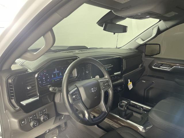 2025 Chevrolet Silverado 1500 Vehicle Photo in GILBERT, AZ 85297-0402