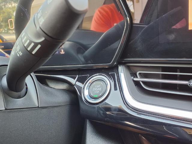 2025 Chevrolet Trax Vehicle Photo in Tampa, FL 33612