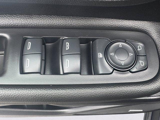 2024 GMC Terrain Vehicle Photo in LEOMINSTER, MA 01453-2952