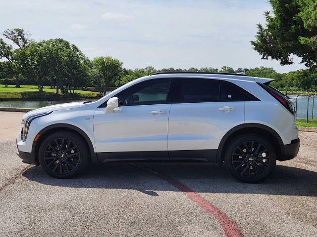 2023 Cadillac XT4 Vehicle Photo in DENTON, TX 76210-9321