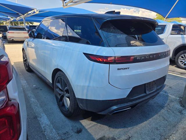 2024 Range Rover Sport Vehicle Photo in DENTON, TX 76210-9321