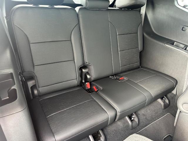 2026 Buick Enclave Vehicle Photo in COLUMBIA, MO 65203-3903